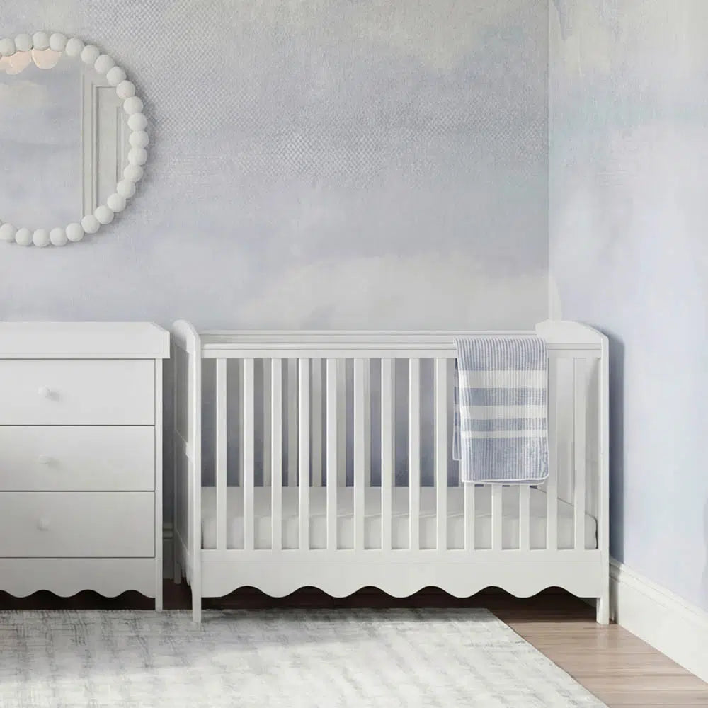 Bebe & Beyond Dancer Cot Bed