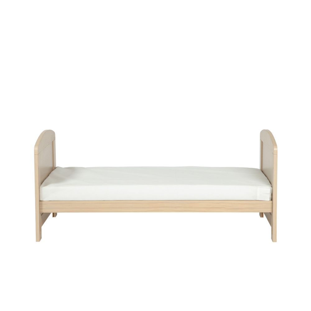 Bebe & Beyond Seeker Cot Bed - Nordic